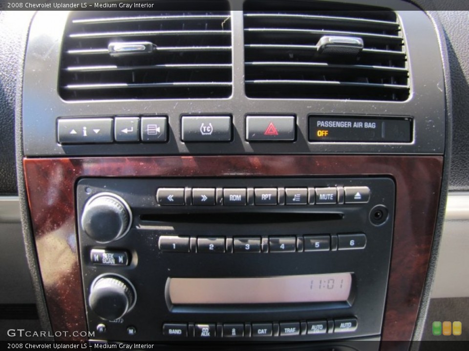 Medium Gray Interior Controls for the 2008 Chevrolet Uplander LS #50059327