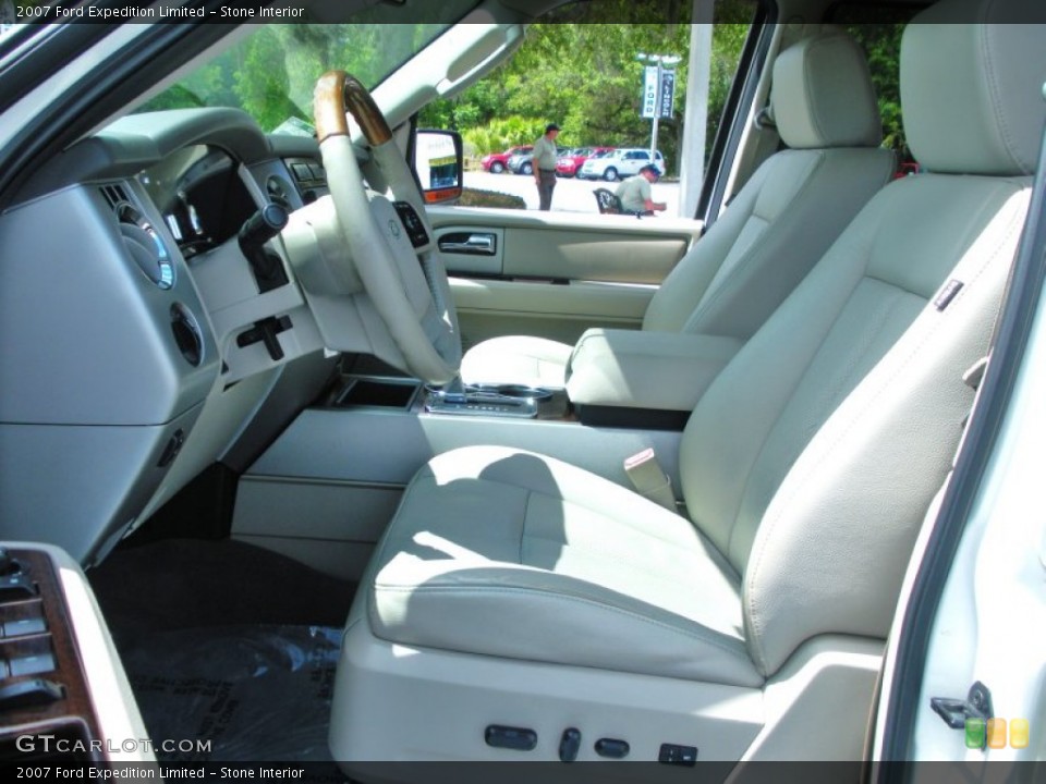 Stone Interior Photo for the 2007 Ford Expedition Limited #50060407