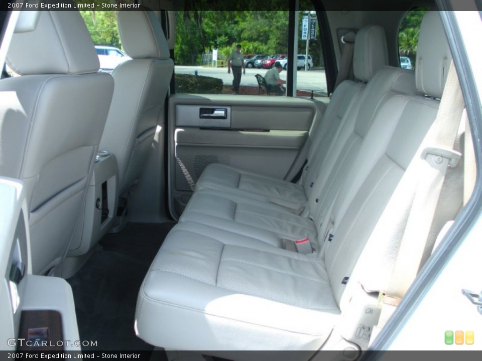 Stone Interior Photo for the 2007 Ford Expedition Limited #50060437