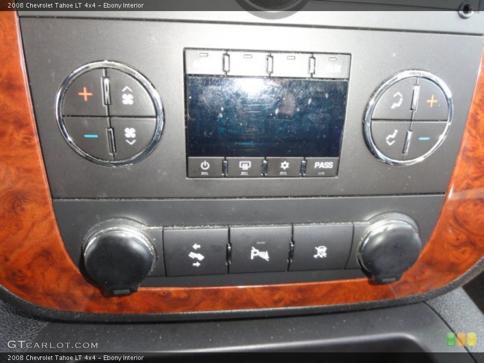 Ebony Interior Controls for the 2008 Chevrolet Tahoe LT 4x4 #50062246