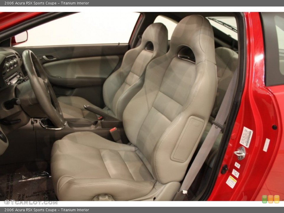 Titanium Interior Photo for the 2006 Acura RSX Sports Coupe #50068261