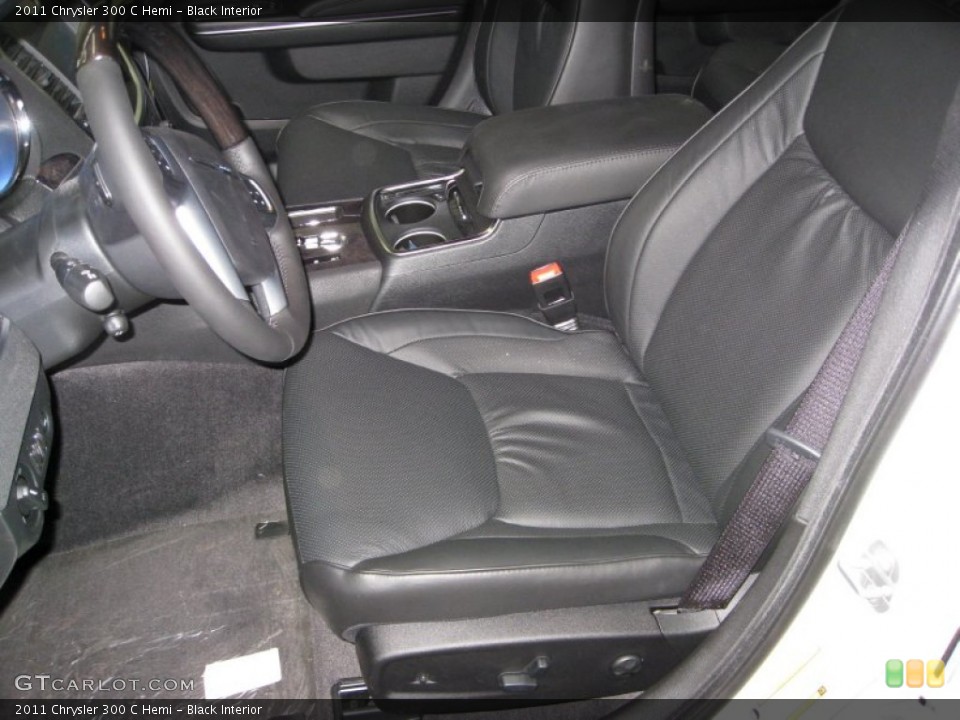 Black Interior Photo for the 2011 Chrysler 300 C Hemi #50071295