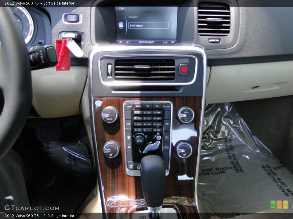 Soft Beige Interior Controls for the 2012 Volvo S60 T5 #50072071