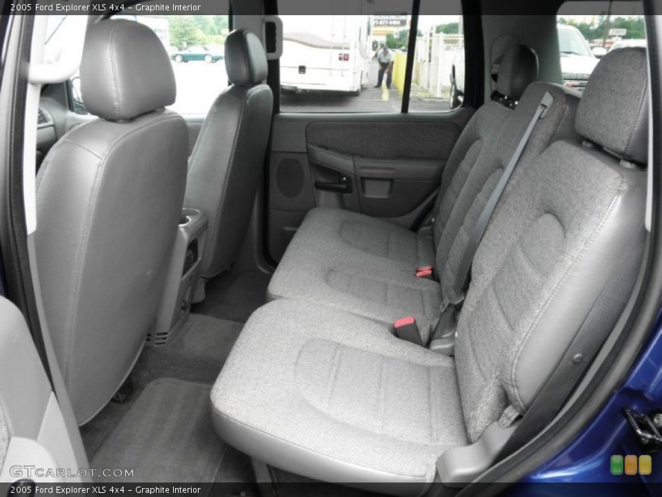 Graphite Interior Photo for the 2005 Ford Explorer XLS 4x4 #50081128