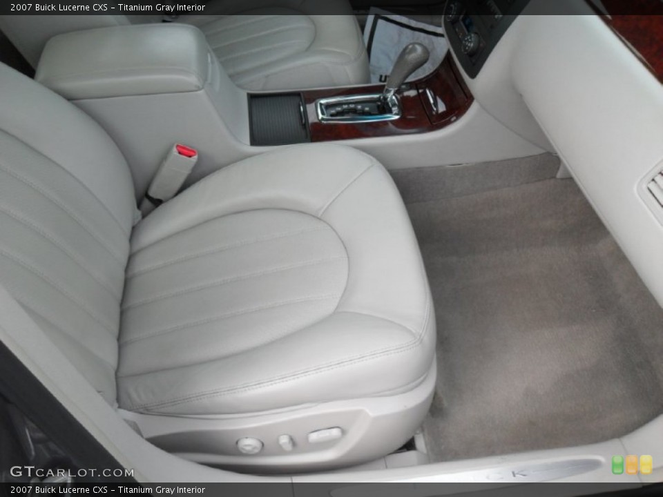 Titanium Gray Interior Photo for the 2007 Buick Lucerne CXS #50084060