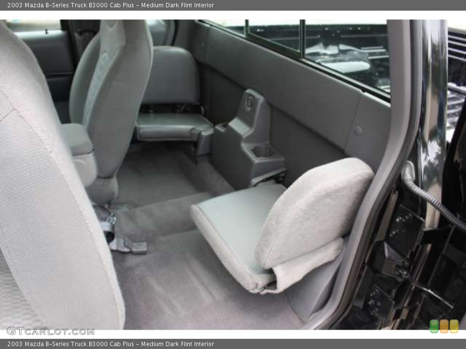 Medium Dark Flint Interior Photo for the 2003 Mazda B-Series Truck B3000 Cab Plus #50087163