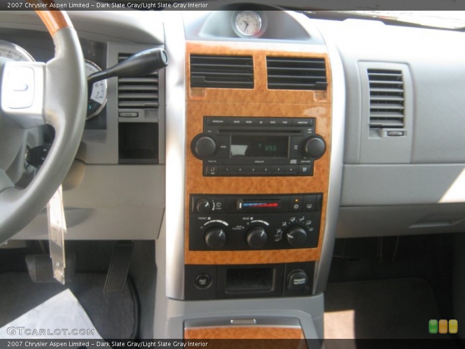 Dark Slate Gray/Light Slate Gray Interior Controls for the 2007 Chrysler Aspen Limited #50091300