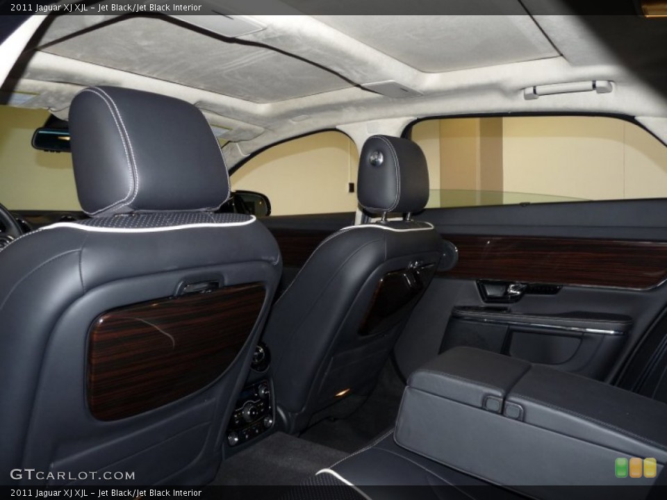 Jet Black/Jet Black Interior Photo for the 2011 Jaguar XJ XJL #50091366