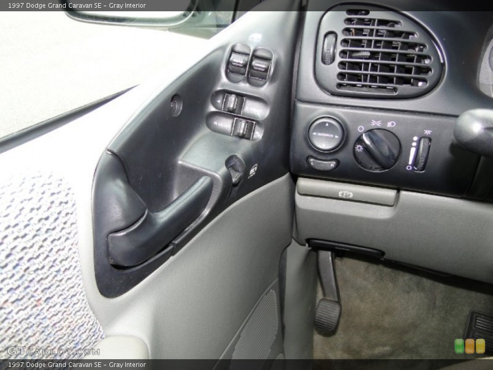 Gray Interior Controls for the 1997 Dodge Grand Caravan SE #50103342