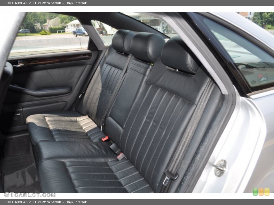 Onyx Interior Photo for the 2001 Audi A6 2.7T quattro Sedan #50108547