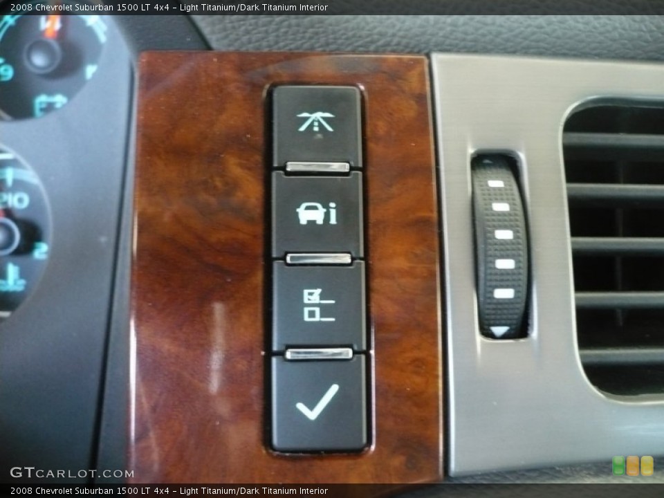 Light Titanium/Dark Titanium Interior Controls for the 2008 Chevrolet Suburban 1500 LT 4x4 #50109396