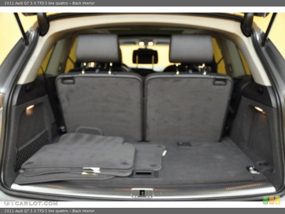 Black Interior Trunk for the 2011 Audi Q7 3.0 TFSI S line quattro #50119089
