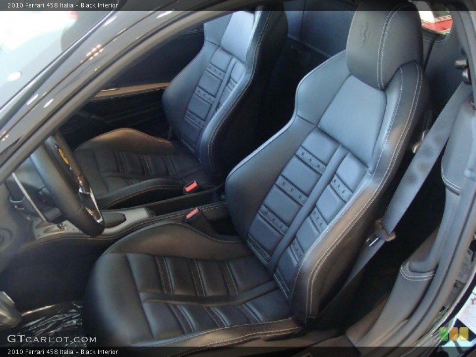 Black Interior Photo for the 2010 Ferrari 458 Italia #50130450