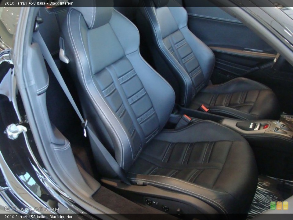 Black Interior Photo for the 2010 Ferrari 458 Italia #50130507