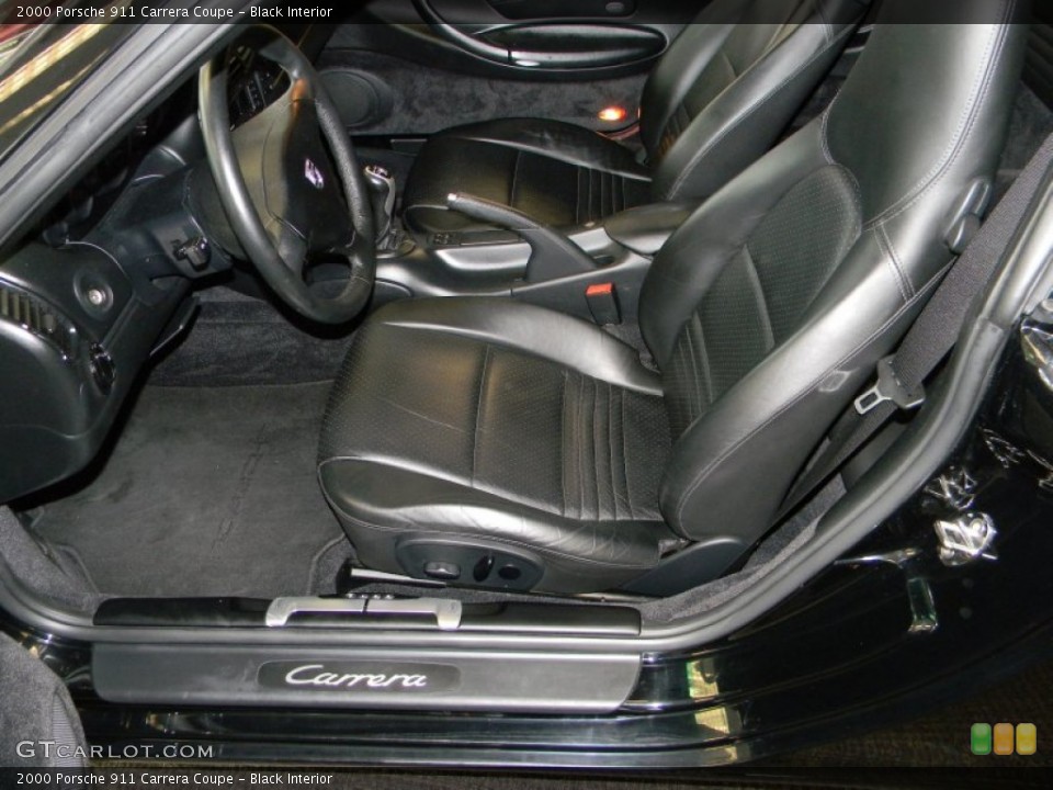 Black Interior Photo for the 2000 Porsche 911 Carrera Coupe #50135214