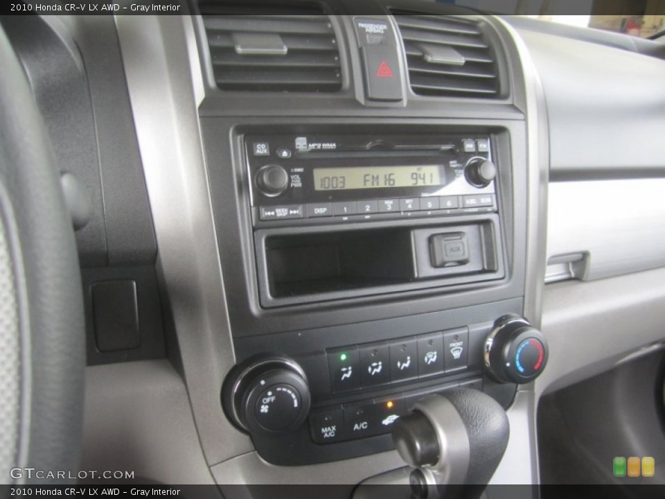 Gray Interior Controls for the 2010 Honda CR-V LX AWD #50138002