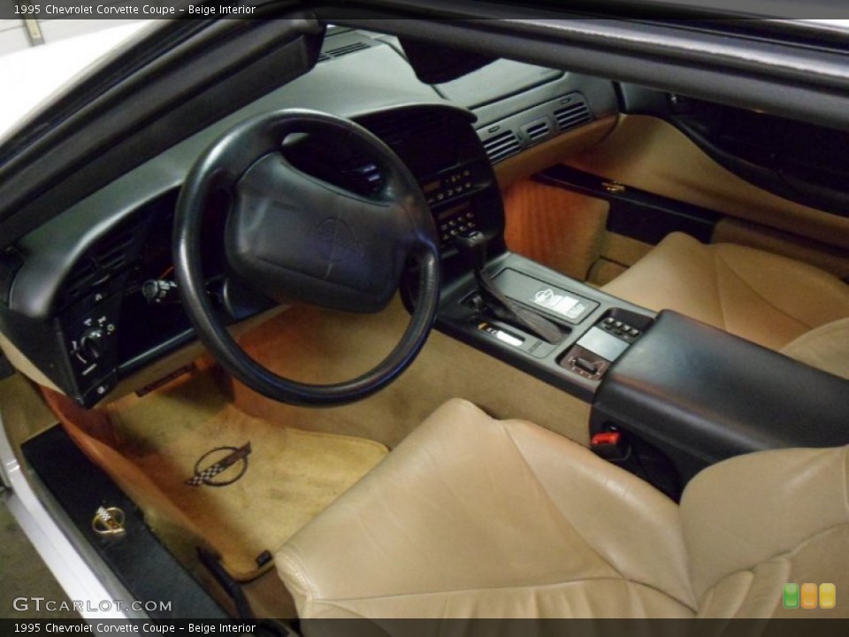 Beige Interior Photo for the 1995 Chevrolet Corvette Coupe #50141155