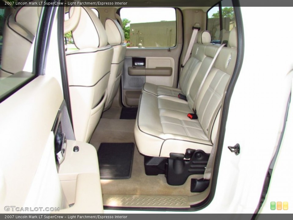 Light Parchment/Espresso Interior Photo for the 2007 Lincoln Mark LT SuperCrew #50146906