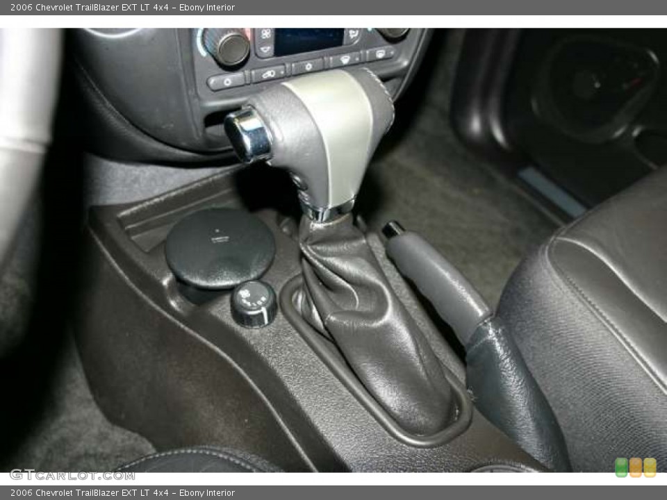 Ebony Interior Transmission for the 2006 Chevrolet TrailBlazer EXT LT 4x4 #50147944