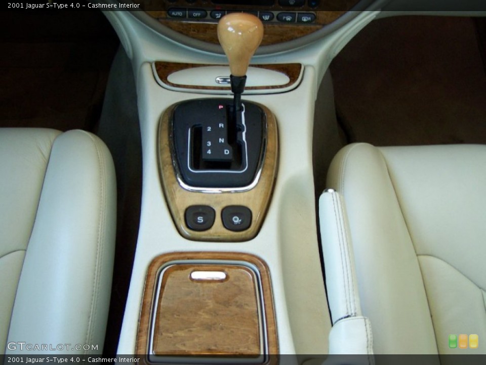 Cashmere Interior Transmission for the 2001 Jaguar S-Type 4.0 #50154092