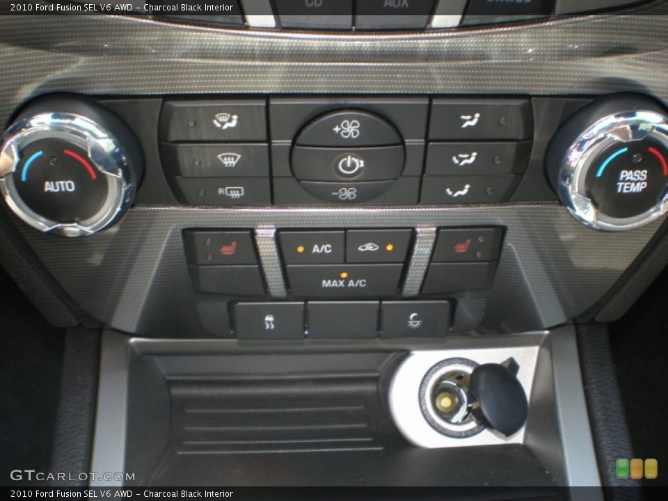 Charcoal Black Interior Controls for the 2010 Ford Fusion SEL V6 AWD #50154632