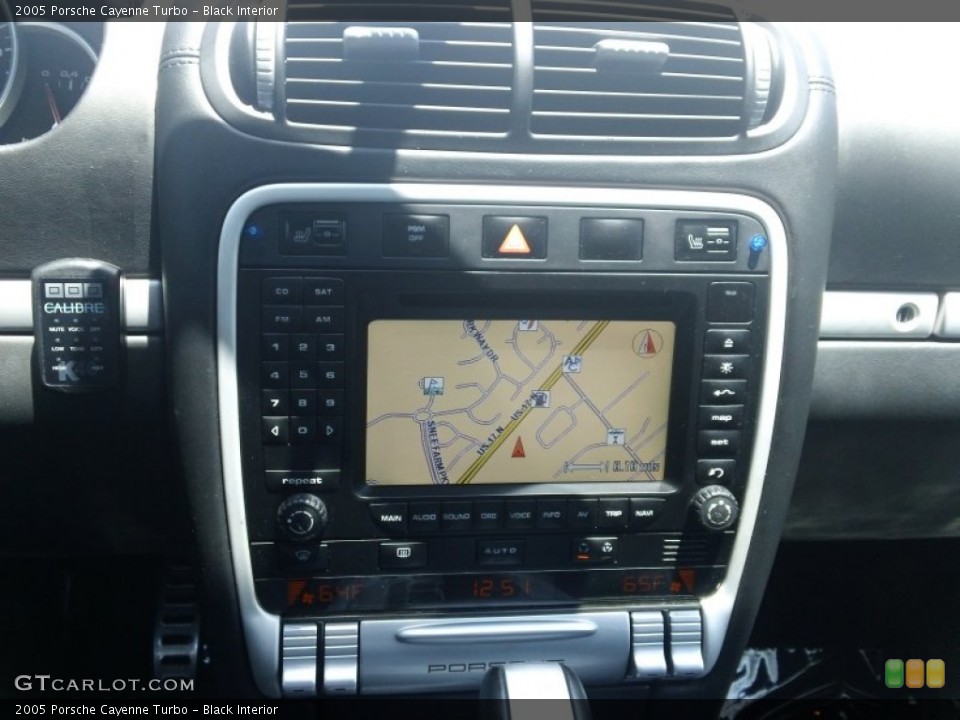 Black Interior Navigation for the 2005 Porsche Cayenne Turbo #50159030