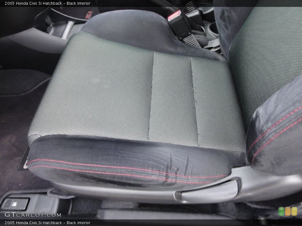 Black Interior Photo for the 2005 Honda Civic Si Hatchback #50167697