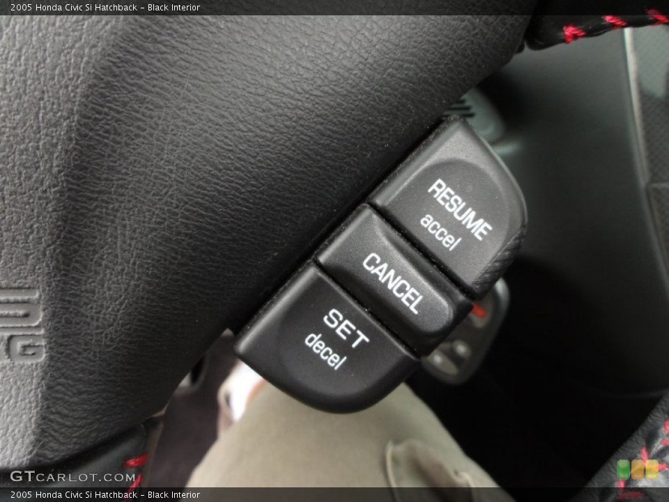 Black Interior Controls for the 2005 Honda Civic Si Hatchback #50168126