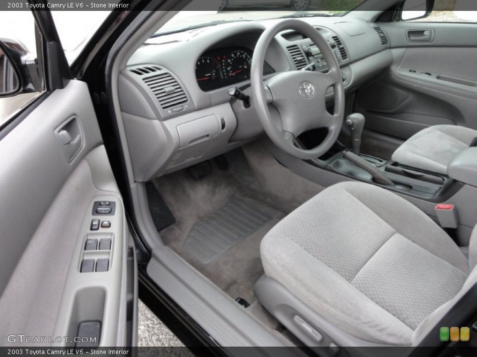 Stone Interior Photo for the 2003 Toyota Camry LE V6 #50173904