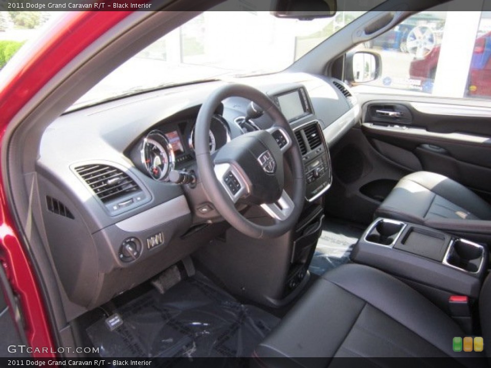Black Interior Photo for the 2011 Dodge Grand Caravan R/T #50176769