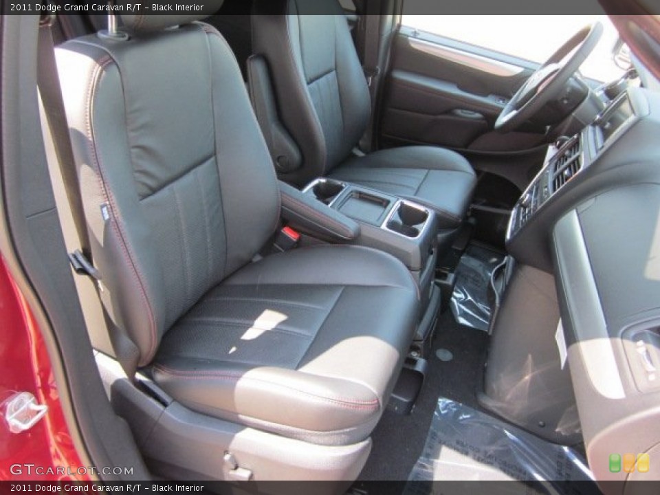 Black Interior Photo for the 2011 Dodge Grand Caravan R/T #50176871