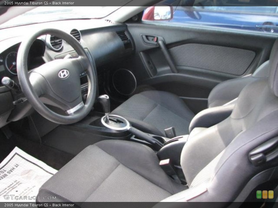 Black Interior Photo for the 2005 Hyundai Tiburon GS #50178134