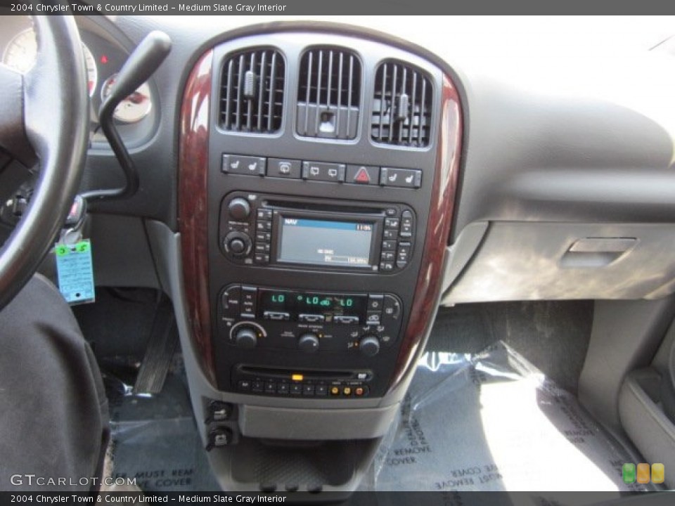 Medium Slate Gray Interior Controls for the 2004 Chrysler Town & Country Limited #50178173