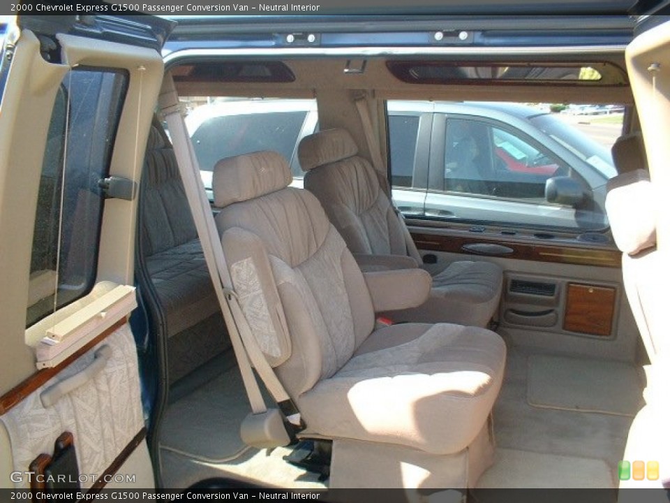 Neutral Interior Photo for the 2000 Chevrolet Express G1500 Passenger Conversion Van #50181905