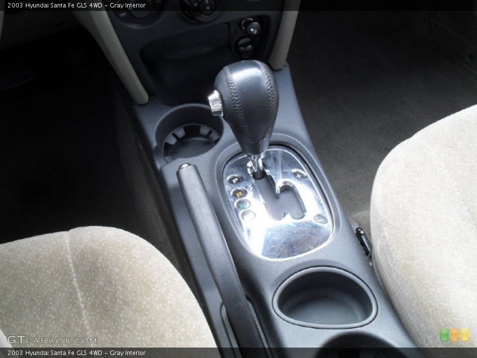 Gray Interior Transmission for the 2003 Hyundai Santa Fe GLS 4WD #50183342
