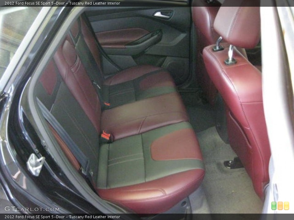 Tuscany Red Leather Interior Photo for the 2012 Ford Focus SE Sport 5-Door #50189610