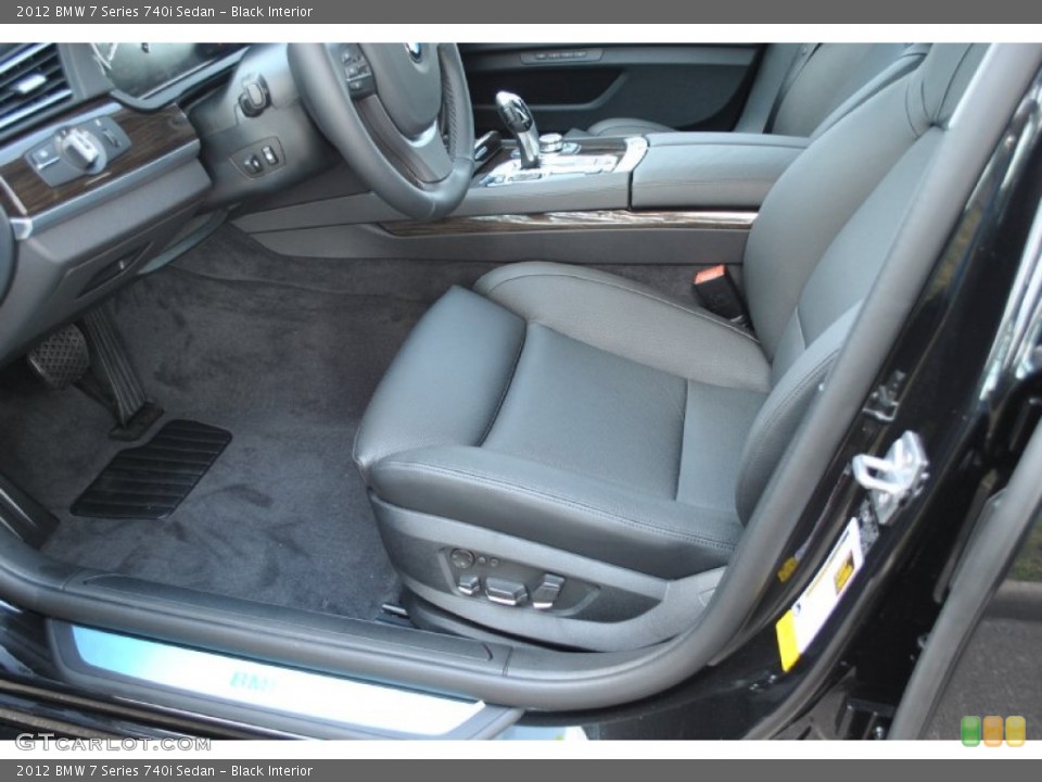 Black Interior Photo for the 2012 BMW 7 Series 740i Sedan #50192262