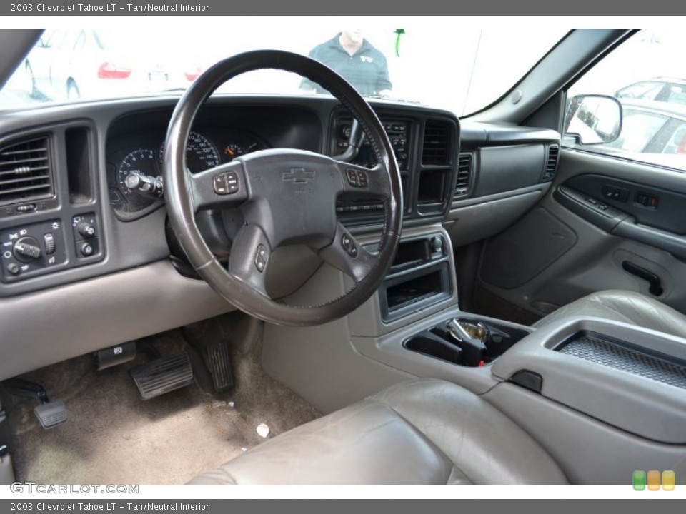 Tan/Neutral Interior Photo for the 2003 Chevrolet Tahoe LT #50197629