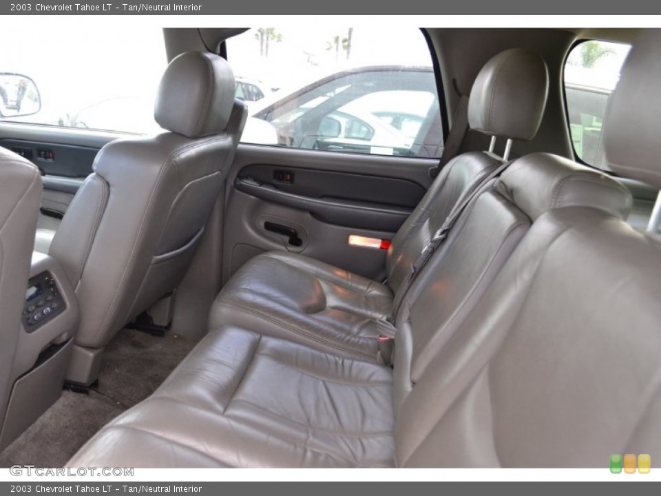 Tan/Neutral Interior Photo for the 2003 Chevrolet Tahoe LT #50197656
