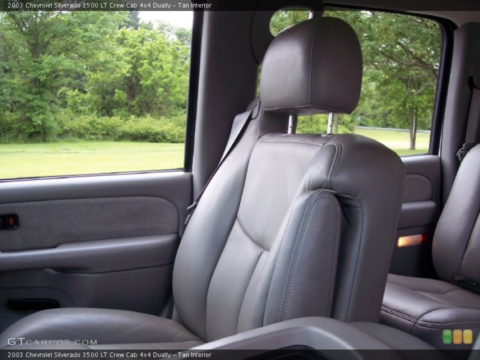 Tan Interior Photo for the 2003 Chevrolet Silverado 3500 LT Crew Cab 4x4 Dually #50198493