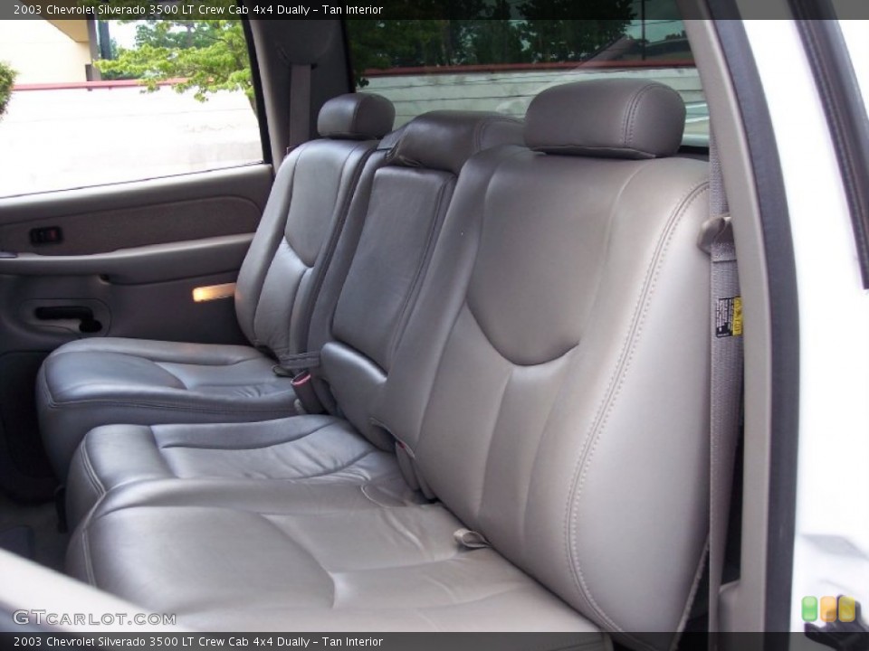 Tan Interior Photo for the 2003 Chevrolet Silverado 3500 LT Crew Cab 4x4 Dually #50198583