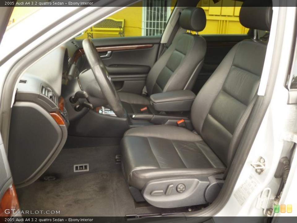 Ebony Interior Photo for the 2005 Audi A4 3.2 quattro Sedan #50203710