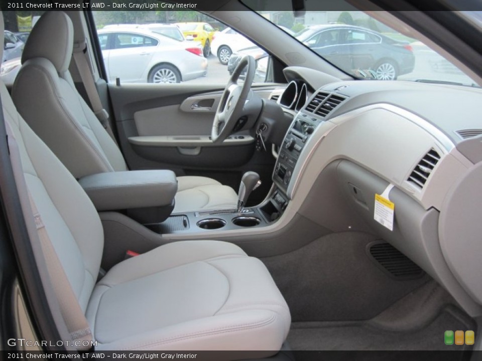 Dark Gray/Light Gray Interior Photo for the 2011 Chevrolet Traverse LT AWD #50206578