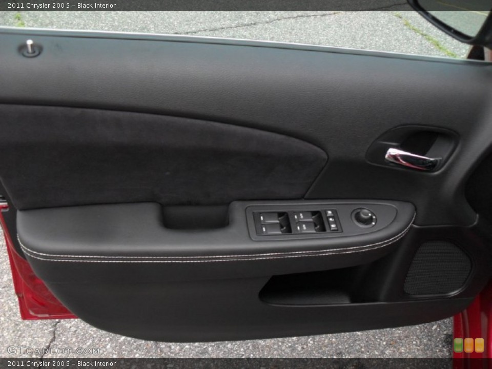 Black Interior Door Panel for the 2011 Chrysler 200 S #50220330