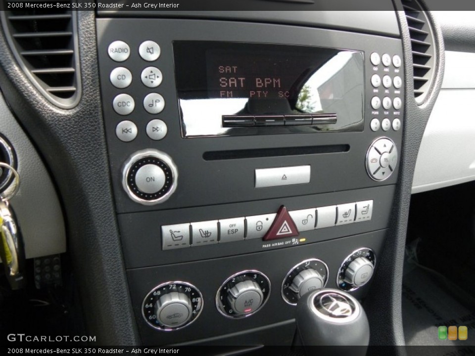 Ash Grey Interior Controls for the 2008 Mercedes-Benz SLK 350 Roadster #50221974