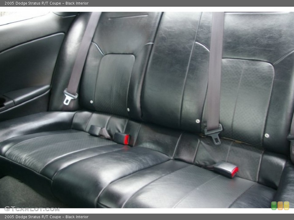 Black Interior Photo for the 2005 Dodge Stratus R/T Coupe #50222328