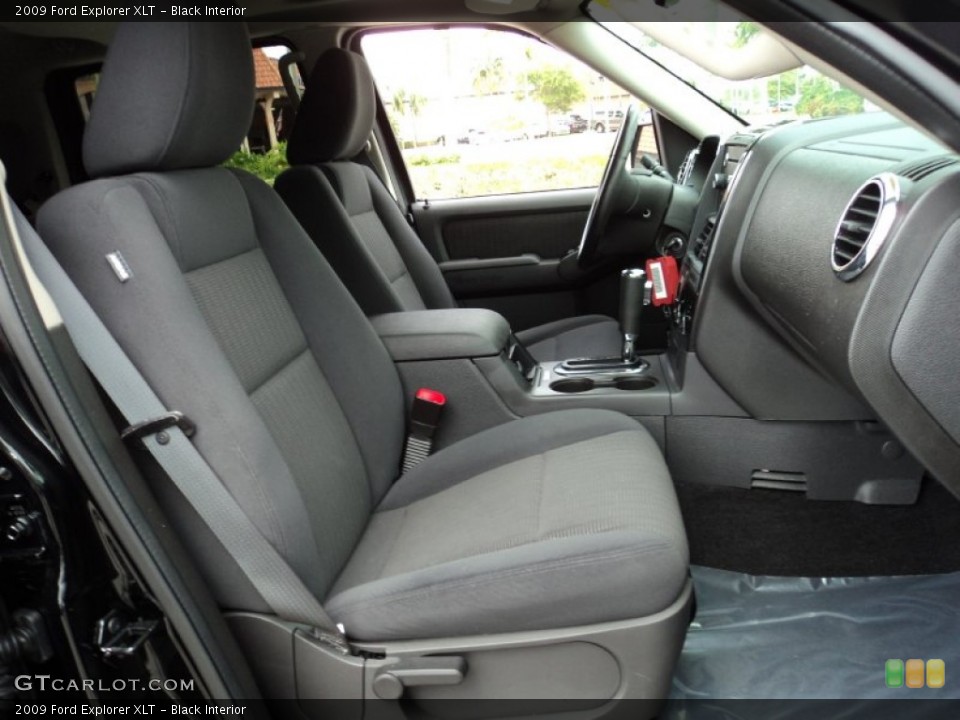 Black Interior Photo for the 2009 Ford Explorer XLT #50222832