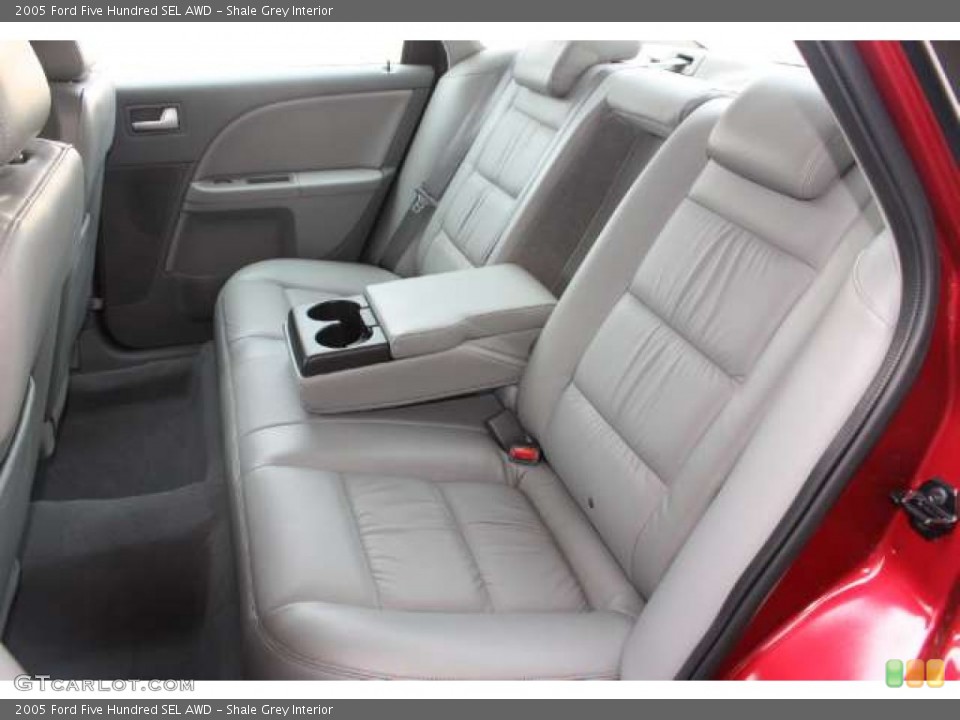 Shale Grey Interior Photo for the 2005 Ford Five Hundred SEL AWD #50235367