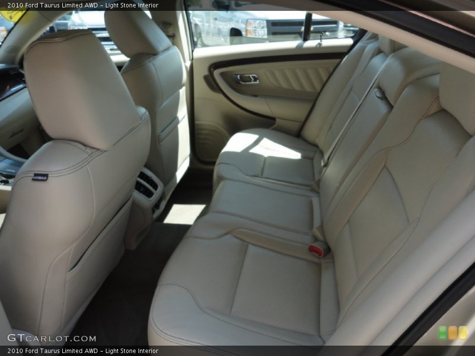 Light Stone Interior Photo for the 2010 Ford Taurus Limited AWD #50238034