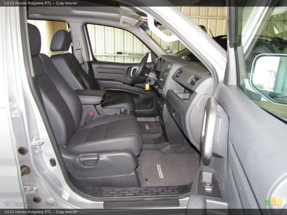 Gray Interior Photo for the 2010 Honda Ridgeline RTL #50241799